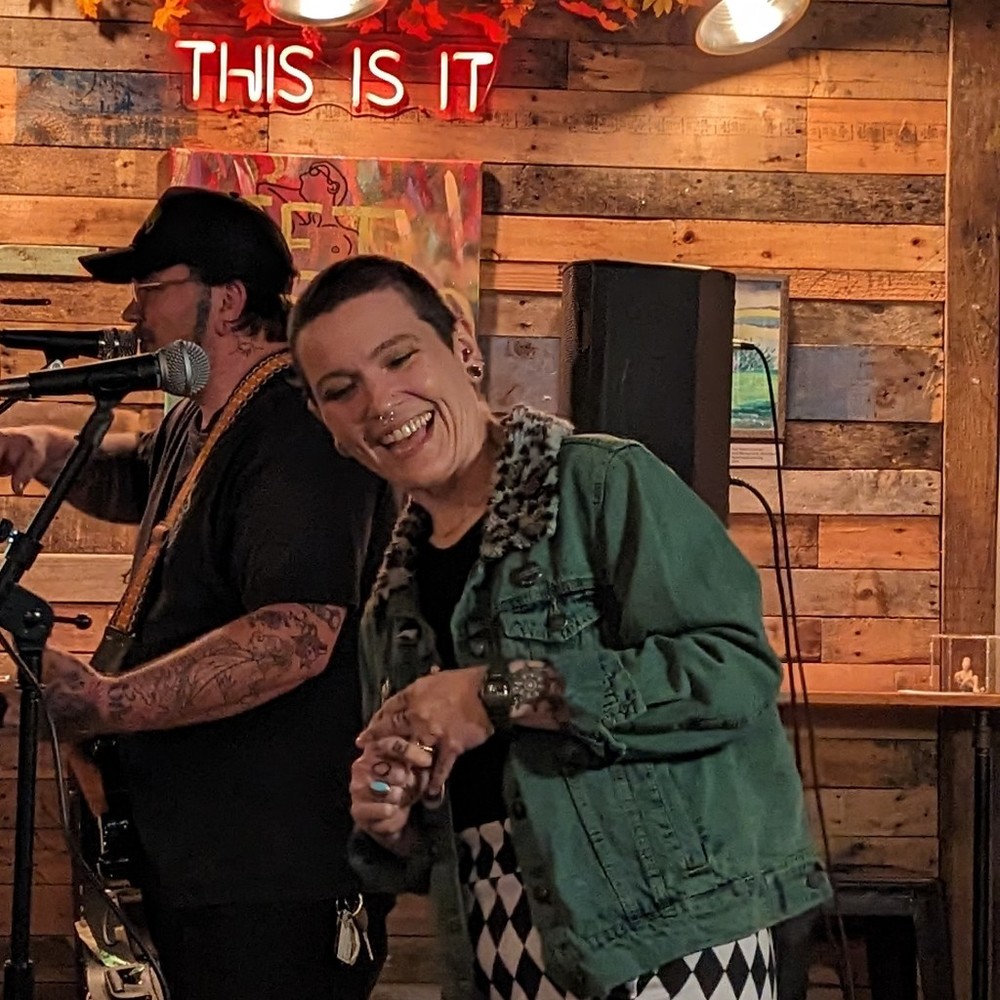 Meet your Posher, Dawn